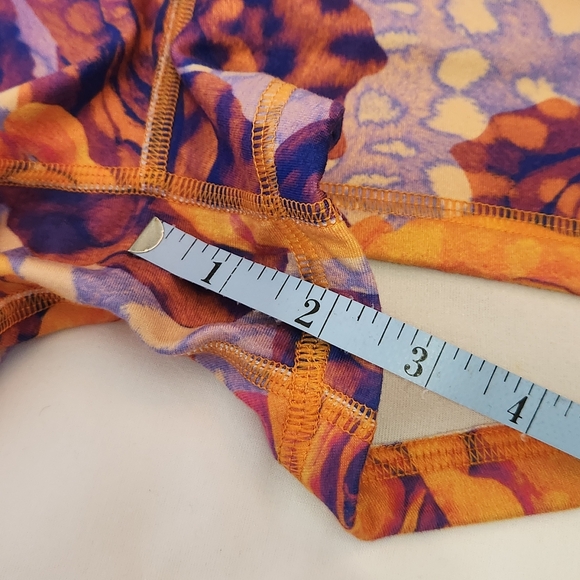 Fleo Shorts Lava Kiss Contour Low Rise Roses Orange & Purple Workout Exercise S - Picture 6 of 8